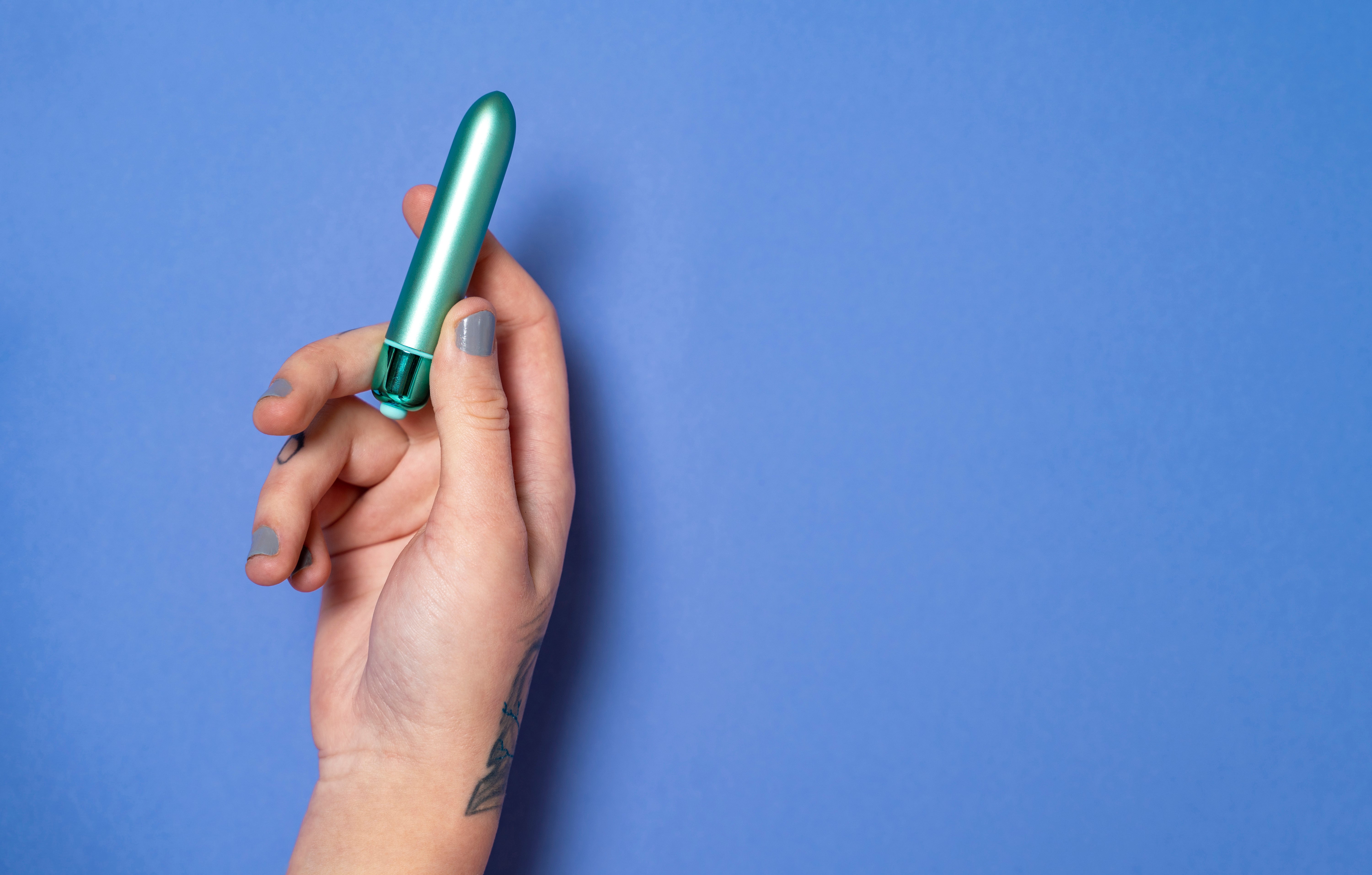 Discreet Sex Toys for Beginners: Why Bullet Vibrators Are a Great First Choice